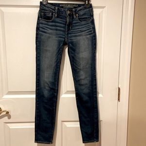 American eagle outfitters super stretch girl jean . Size 0 regular